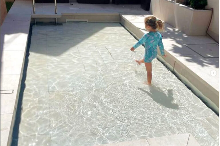 bambini-fondo-mobile